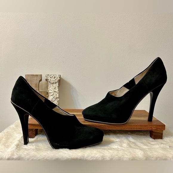 Juicy Couture Elyssa Platform Booties in Black Suede Size 10 - Picture 6 of 16